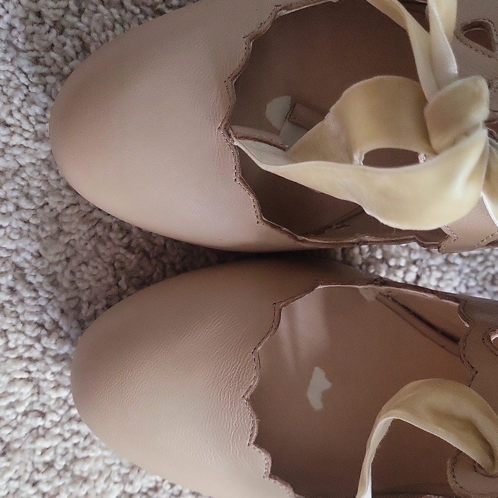 Nude Scalloped Tie Front Pumps - Picture 5 of 9